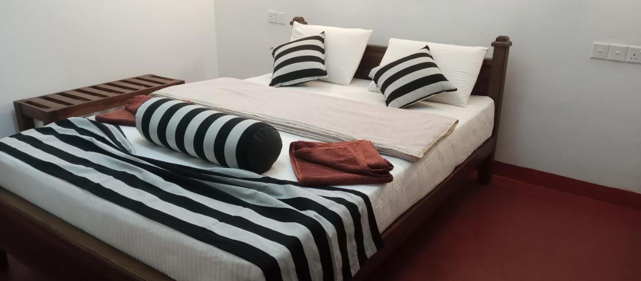 Nethanya Homestay Ella Exterior foto